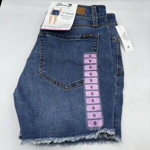 Seven7 Weekend Shorts Womens Size 6 Waist 31 Inseam 5" Fray Hem Denim Cotton
